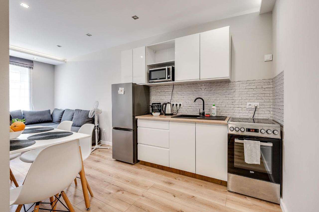 Central Platinum Apartments 15 Рибник Екстериор снимка