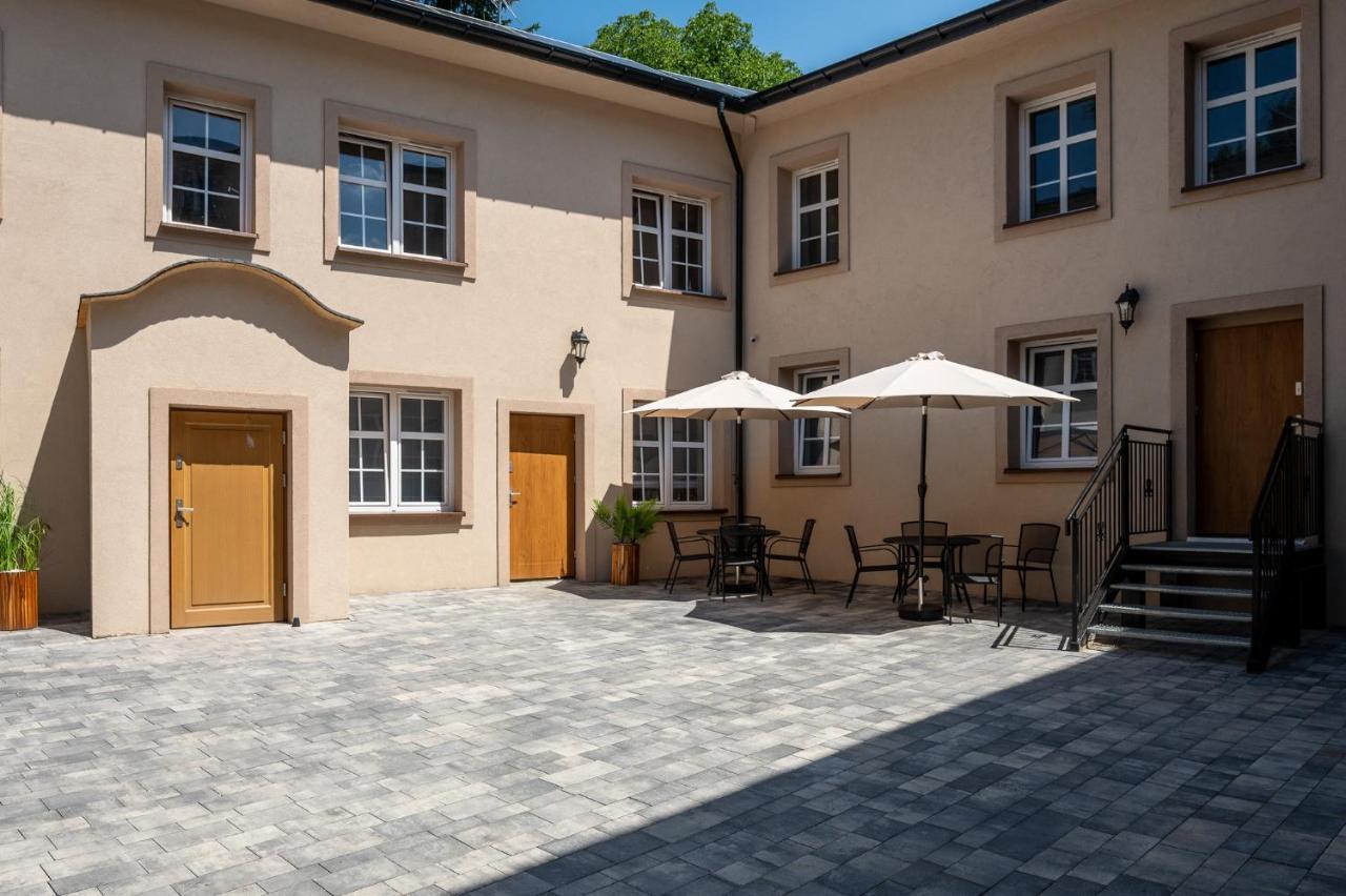Central Platinum Apartments 15 Рибник Екстериор снимка